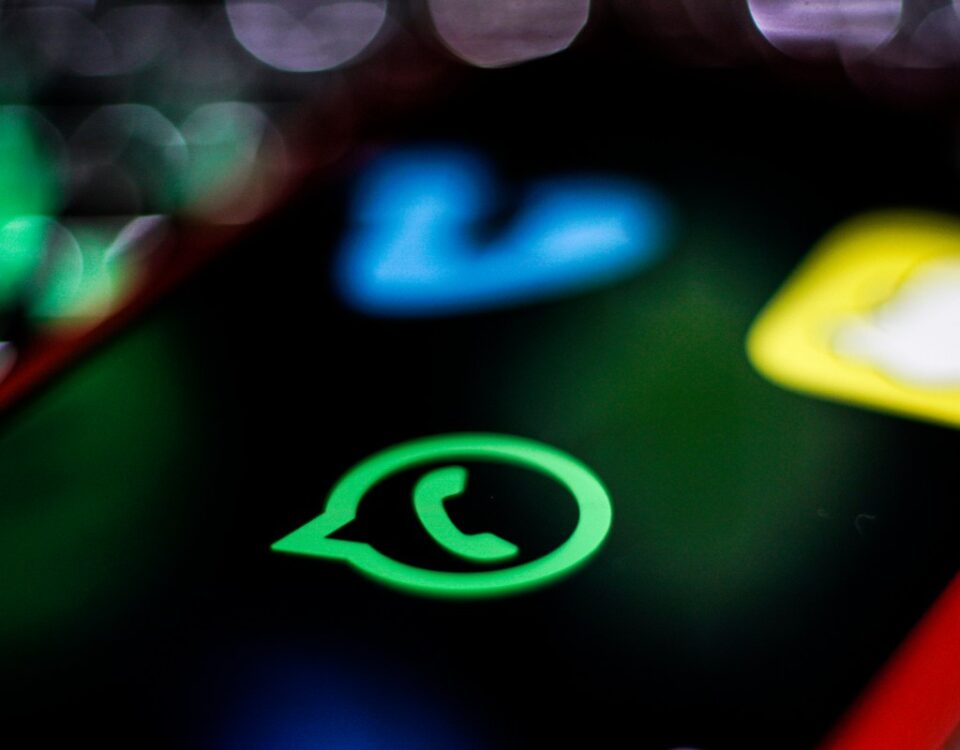 WhatsApp إصلاحات 'Zero Click' المستخدمة لاختراق مستخدمي Apple مع برامج التجسس