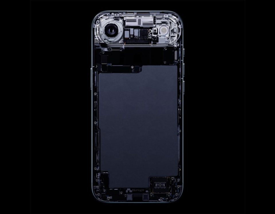 An illustration show's the internals of the Apple iPhone Air