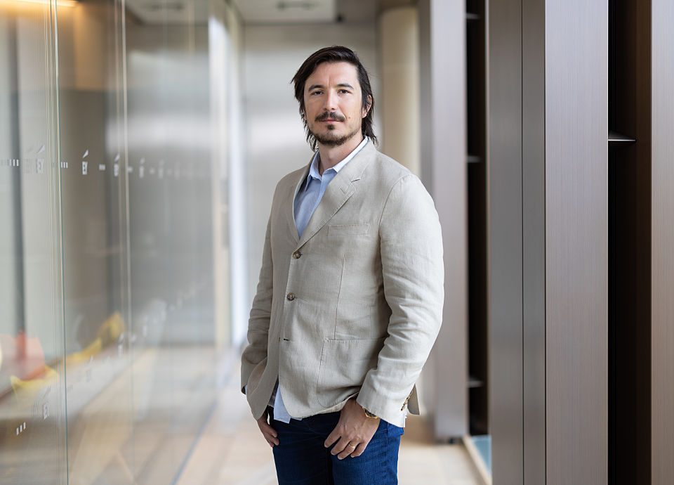 تحتضن Robinhood تجارة النسخ بعد تحذير المنافسين من المخاطر التنظيمية