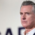 أصبحت كاليفورنيا أول ولاية تنظم روبوتات الدردشة المصاحبة للذكاء الاصطناعي