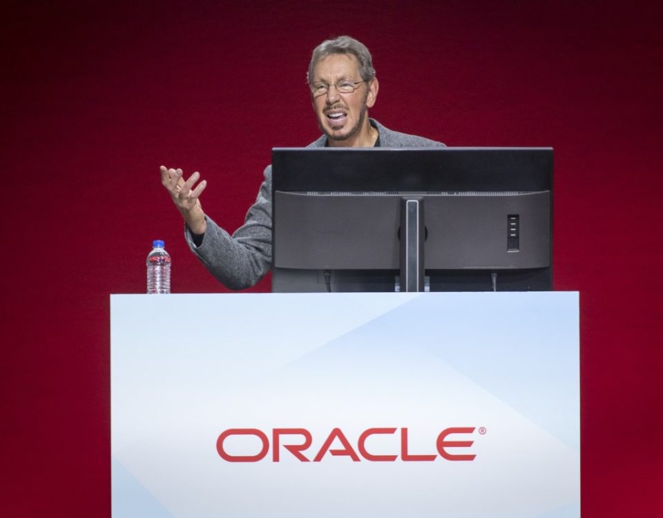 Larry Ellison, co-founder and executive chairman of Oracle Corp., speaks during the Oracle OpenWorld 2018 conference in San Francisco, California, U.S., on Monday, Oct. 22, 2018. Ellison announced a series of updates injecting more automation and intelligence into Oracle's cloud applications. Photographer: David Paul Morris/Bloomberg