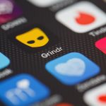 قد يأخذها مالكو Grindr إلى القطاع الخاص بعد تعرضهم لضائقة مالية
