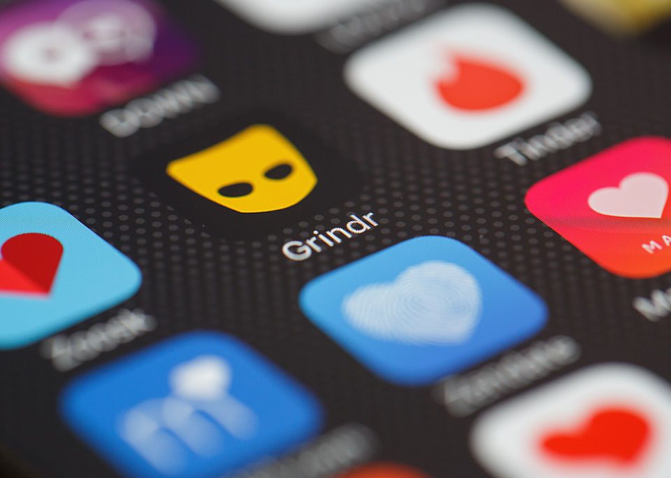 قد يأخذها مالكو Grindr إلى القطاع الخاص بعد تعرضهم لضائقة مالية
