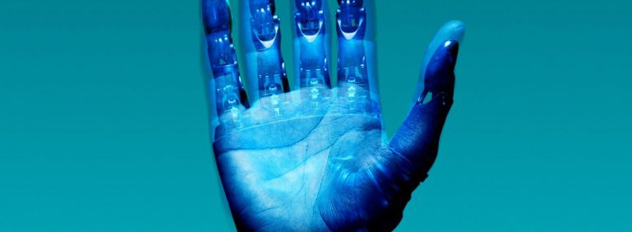 كيف تحوّل اعتماد الذكاء الاصطناعي عمليات تكنولوجيا المعلومات من رد الفعل إلى الاستباقية