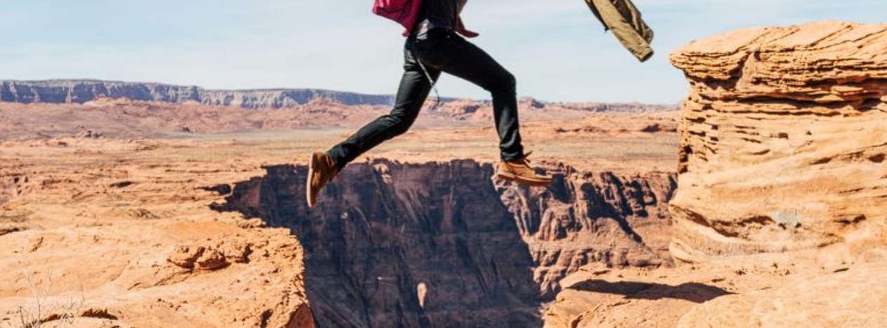 كيفية سد فجوة الثقة في الذكاء الاصطناعي داخل عملك