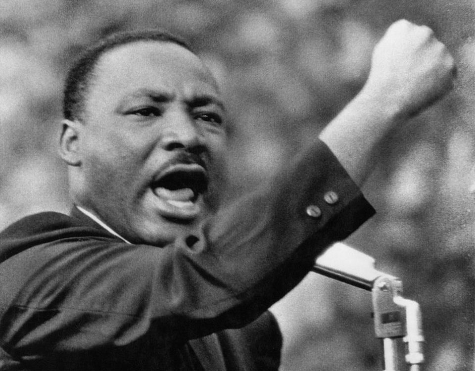 يقوم OpenAI بإيقاف أجيال فيديو Sora مؤقتًا لمارتن لوثر كينغ جونيور.