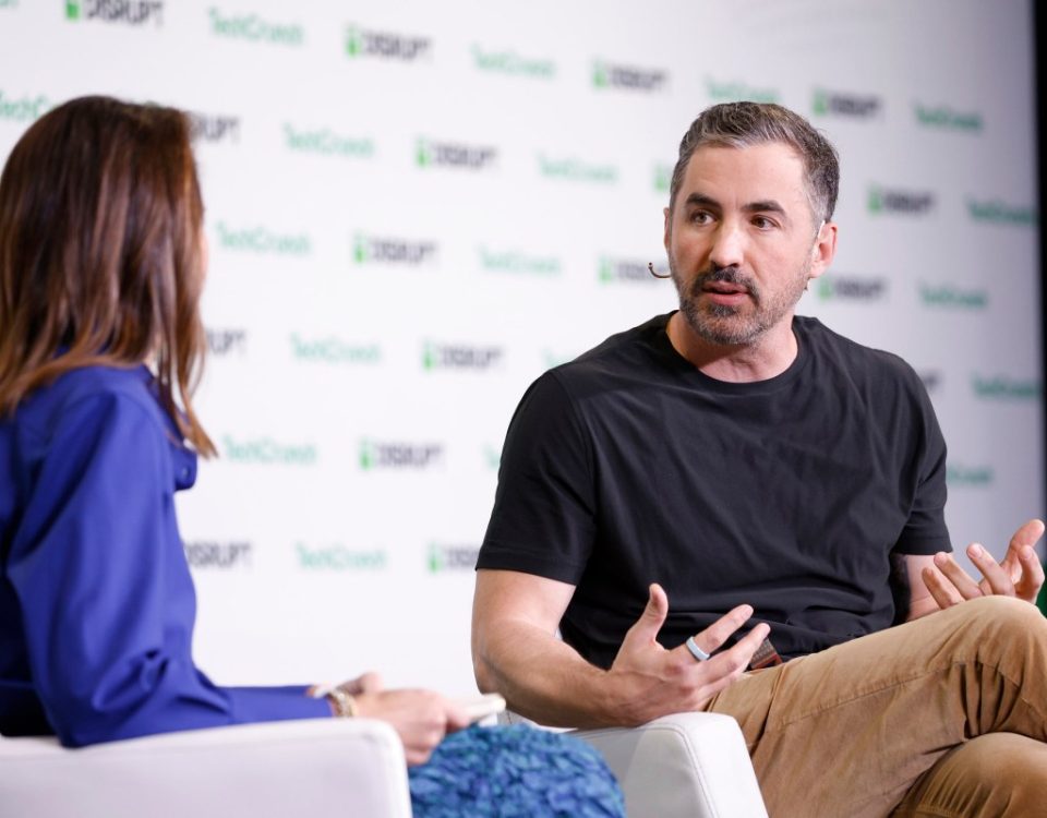 اختبار كيفن روز البسيط لأجهزة الذكاء الاصطناعي – هل ترغب في لكمة شخص ما على وجهه؟