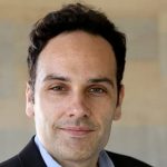 استخدام supercomputer الذكاء الاصطناعي في دراسة العين: مشروع EyeWarn