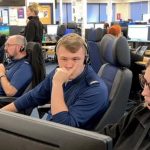 الشرطة البريطانية تبدأ تجربة استخدام روبوت الدردشة الذكي “Bobbi” للرد على المكالمات غير الطارئة