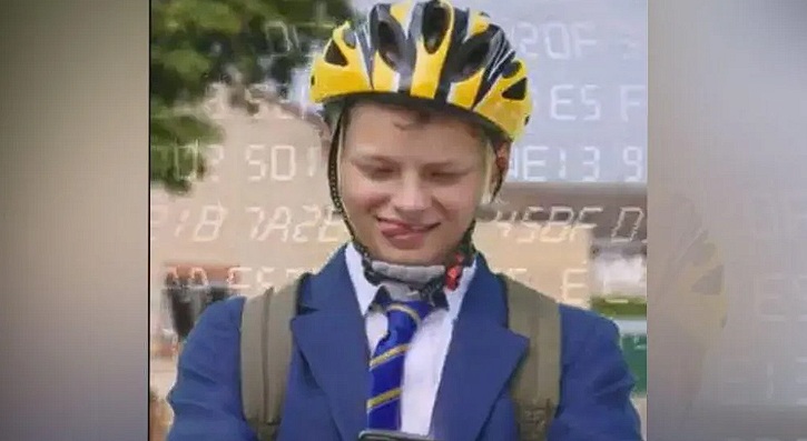 تعاون الشرطة البريطانية مع EE لرفع الوعي حول مخاطر الـ”ديب فيك”