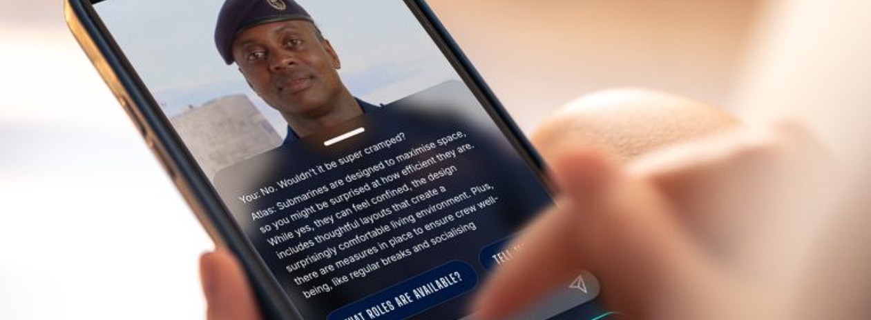 كيف تستخدم البحرية البريطانية الذكاء الاصطناعي لتقليل عبء عمليات التوظيف