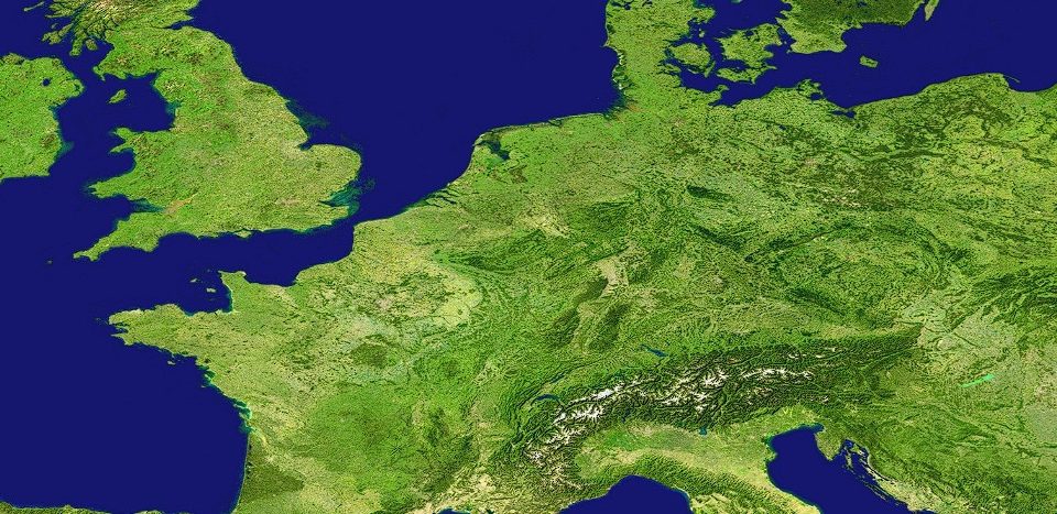 كيف يمكن لمواهب أوروبا تأمين حزمة اقتصادية تبلغ تريليون يورو من الذكاء الاصطناعي