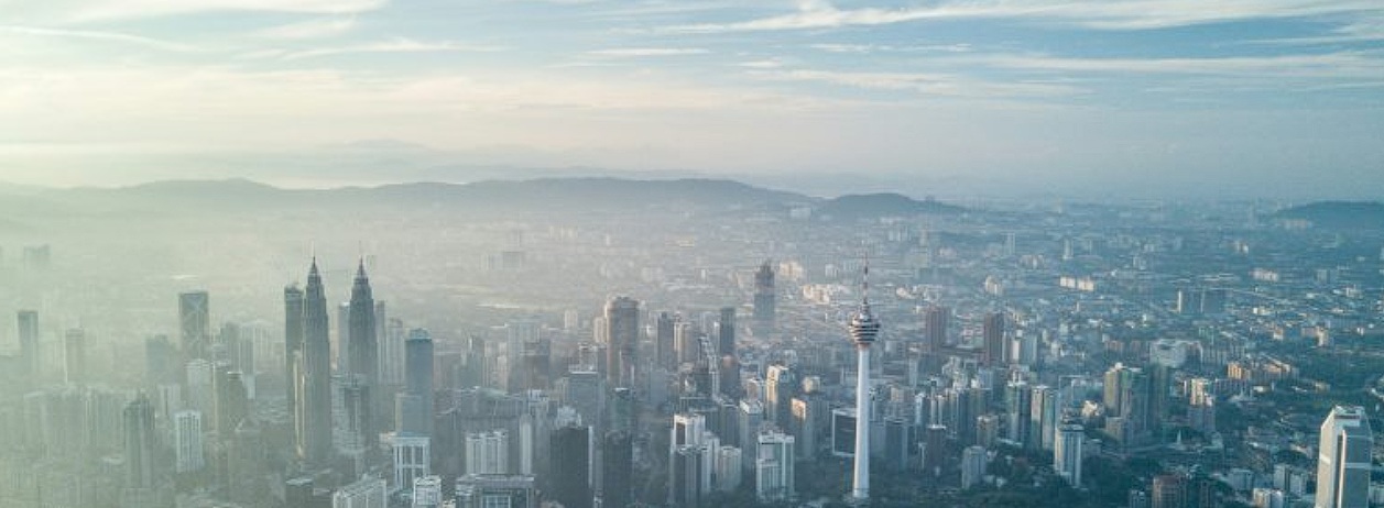 ماليزيا تتصدر استثمارات الذكاء الاصطناعي في جنوب شرق آسيا بنسبة 32%