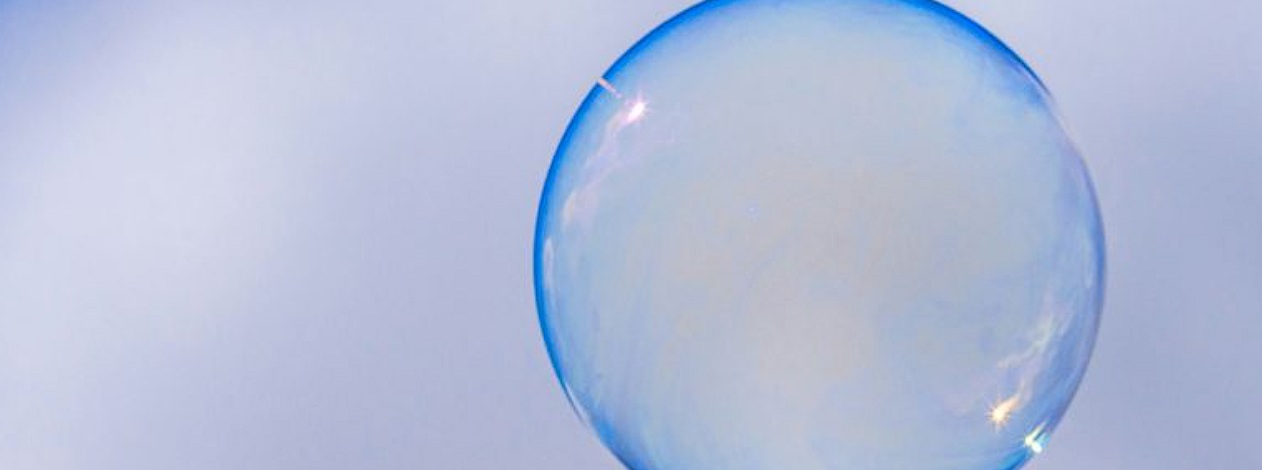 هل الذكاء الاصطناعي في فقاعة؟ النجاح رغم تصحيح السوق