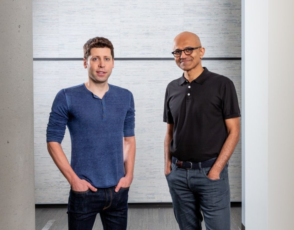 MSFT Nadella OpenAI Altman 09 official joint pic