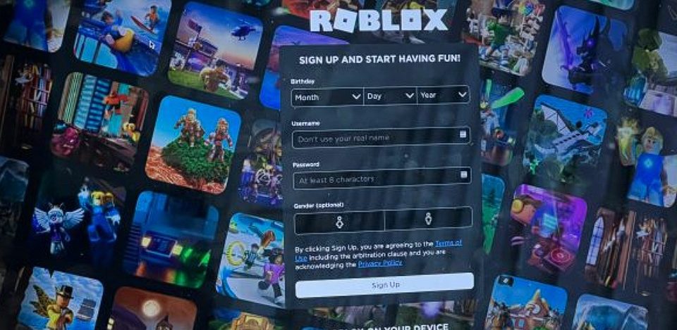 إدخال الذكاء الاصطناعي إلى منصة Roblox: تسريع إنشاء الألعاب