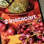 إنستاكارت تطلق عصر “التجارة الذكية”: أول دورة تسوق كاملة داخل واجهة ChatGPT