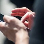 الدردشة الذكية للعلاج النفسي: كيف تؤثر العلاقة العاطفية مع الروبوتات على الفعالية