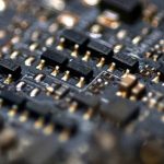 جولة في أسواق التكنولوجيا والإعلام والاتصالات: محادثة السوق بين التحول الرقمي وتحديات التمويل