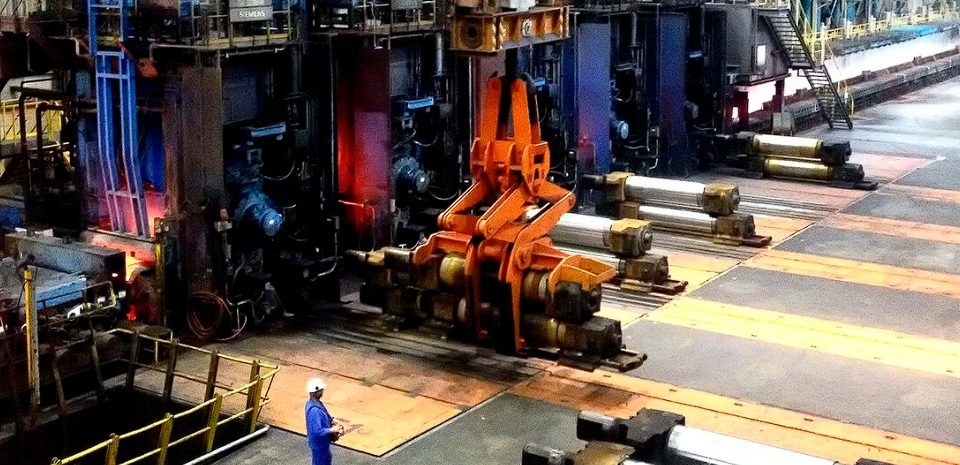 دراسة مستقبل الذكاء الاصطناعي من وجهة نظر Arm Holdings: التحول نحو الحوسبة على الحافة