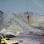 من المنجم إلى البيانات: كيف تحولت BHP الذكاء الاصطناعي إلى قدرة تشغيلية فعلية؟ | نموذج عملي للصناعات الثقيلة