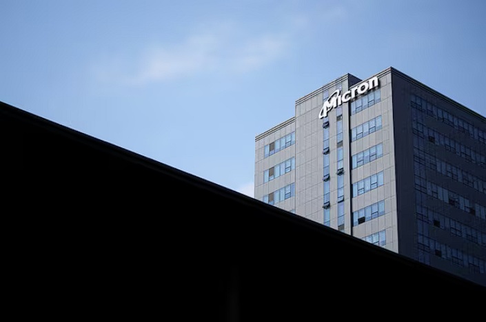 ميكرون تستثمر 9.6 مليار دولار في اليابان لبناء مصنع شرائح الذاكرة للذكاء الاصطناعي