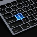 2026: عام التحول من الضجيج إلى التطبيق العملي.. كيف ستشكل النماذج الصغيرة والحوسبة الطرفية مستقبل الذكاء الاصطناعي؟