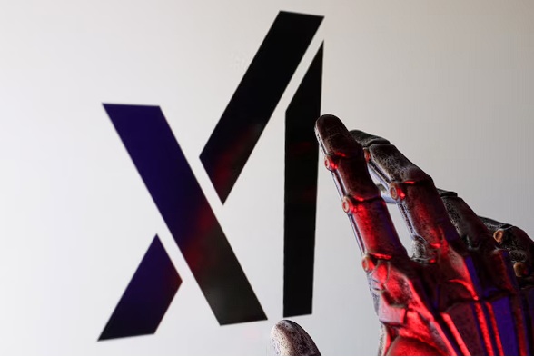 إيلون ماسك يتوسع في بنية الذكاء الاصطناعي: شركة xAI تشتري مبنى ثالث في تكساس لتعزيز قوتها الحاسوبية