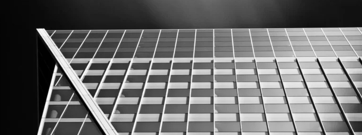 الذكاء الاصطناعي يقود النمو: دراسة Deloitte تكشف عن تفاؤل قادة المال البريطانيين بشأن الإنتاجية