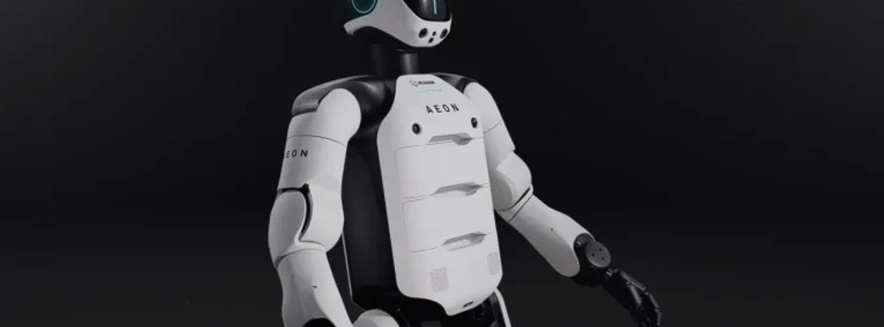 انطلاق الروبوتات البشرية في أماكن العمل: شراكة مايكروسوفت وهيكساجون